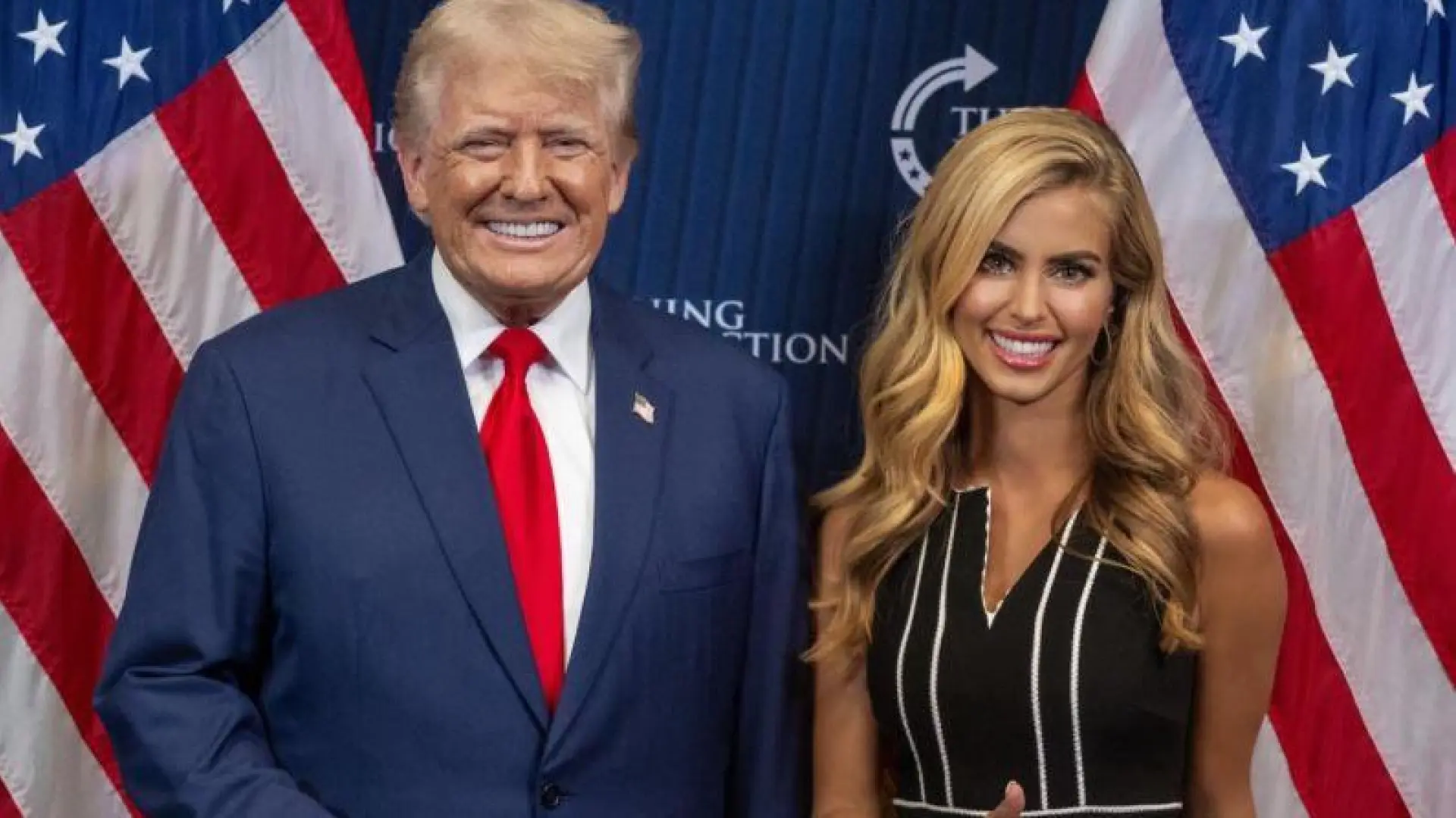 Trump nombra a Katie Zacharia, una comentarista habitual de la cadena FOX, como nueva portavoz de la Casa Blanca