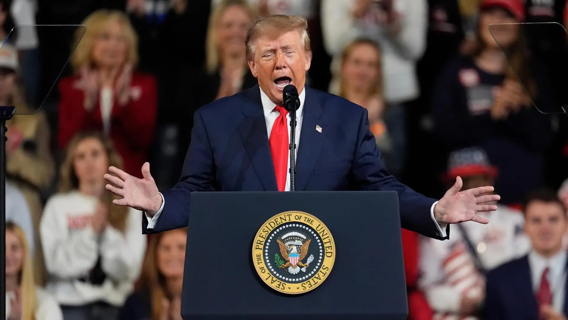 Siguen los ataques rusos contra Ucrania pese al anuncio de tregua y Trump insiste: «Hay acuerdo porque yo he dicho que hay acuerdo»