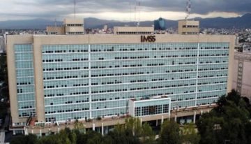 Inicia IMSS estrategia de escucha activa en 277 hospitales para fortalecer operación diaria del personal