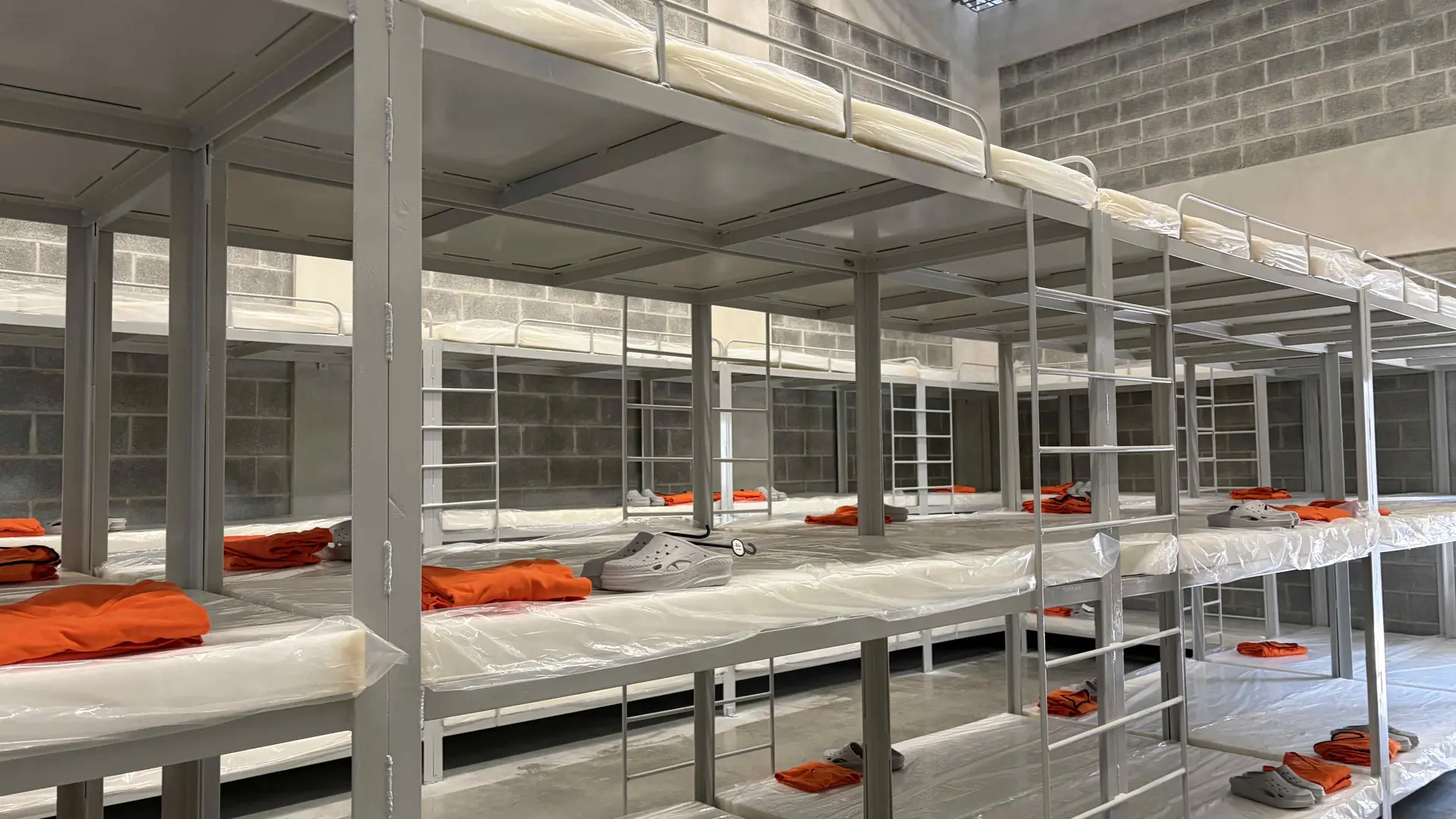 Costa Rica inaugura una megacárcel inspirada en el modelo Bukele para convertirse en referente de seguridad penitenciaria