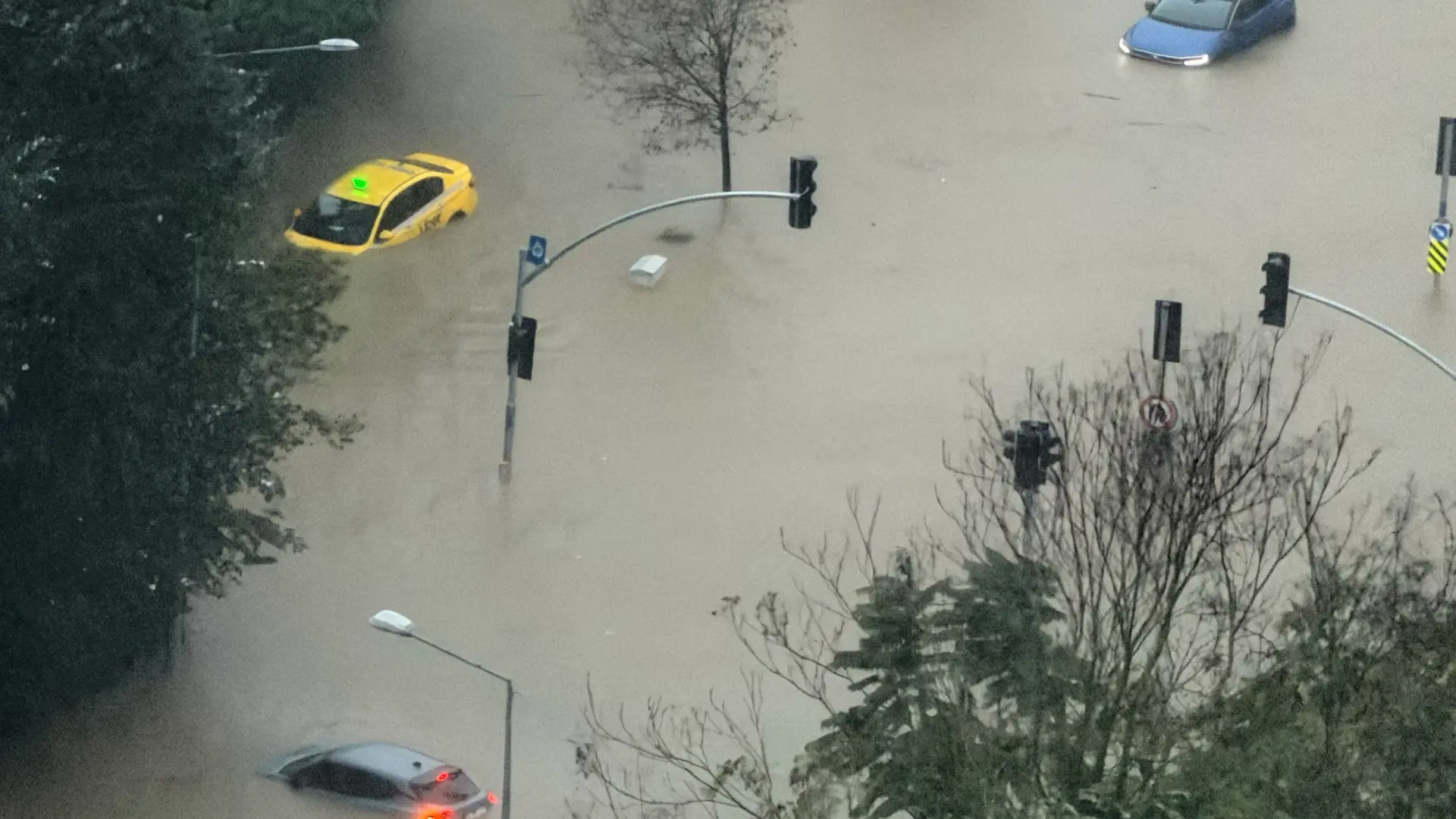 Al menos tres muertos en Estambul tras las peores lluvias torrenciales desde que hay registros