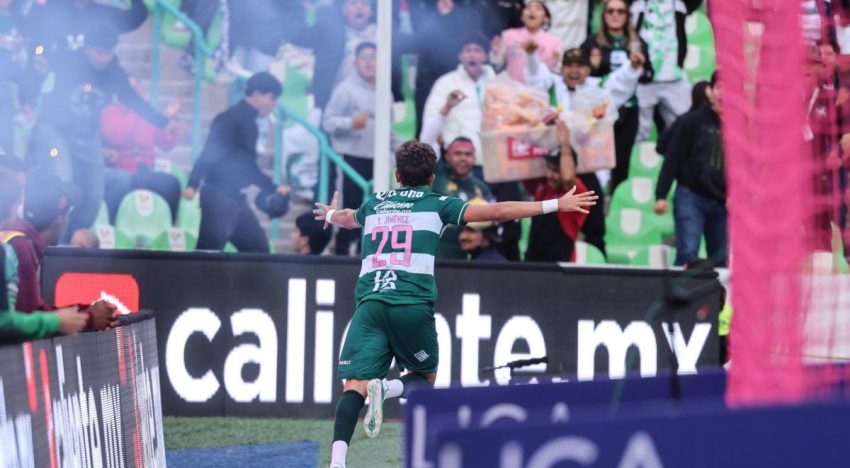 Santos destroza 5-0 al Querétaro