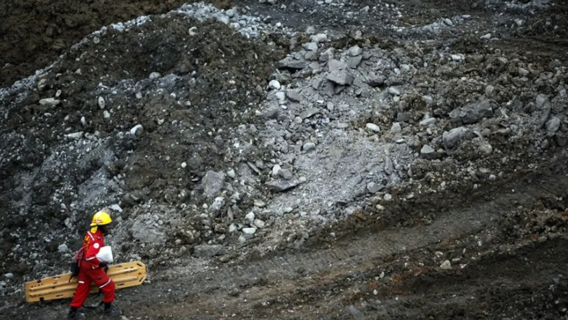 Al menos nueve muertos en un deslizamiento de tierra en una mina de oro en Colombia
