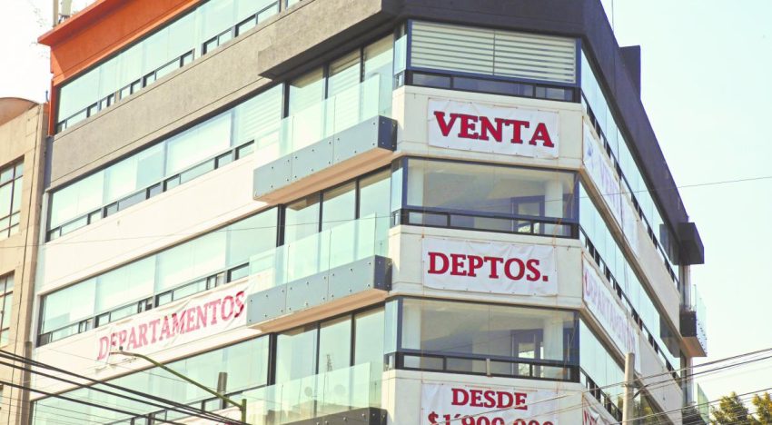 Comprar vivienda en México se aleja de los ingresos de las familias