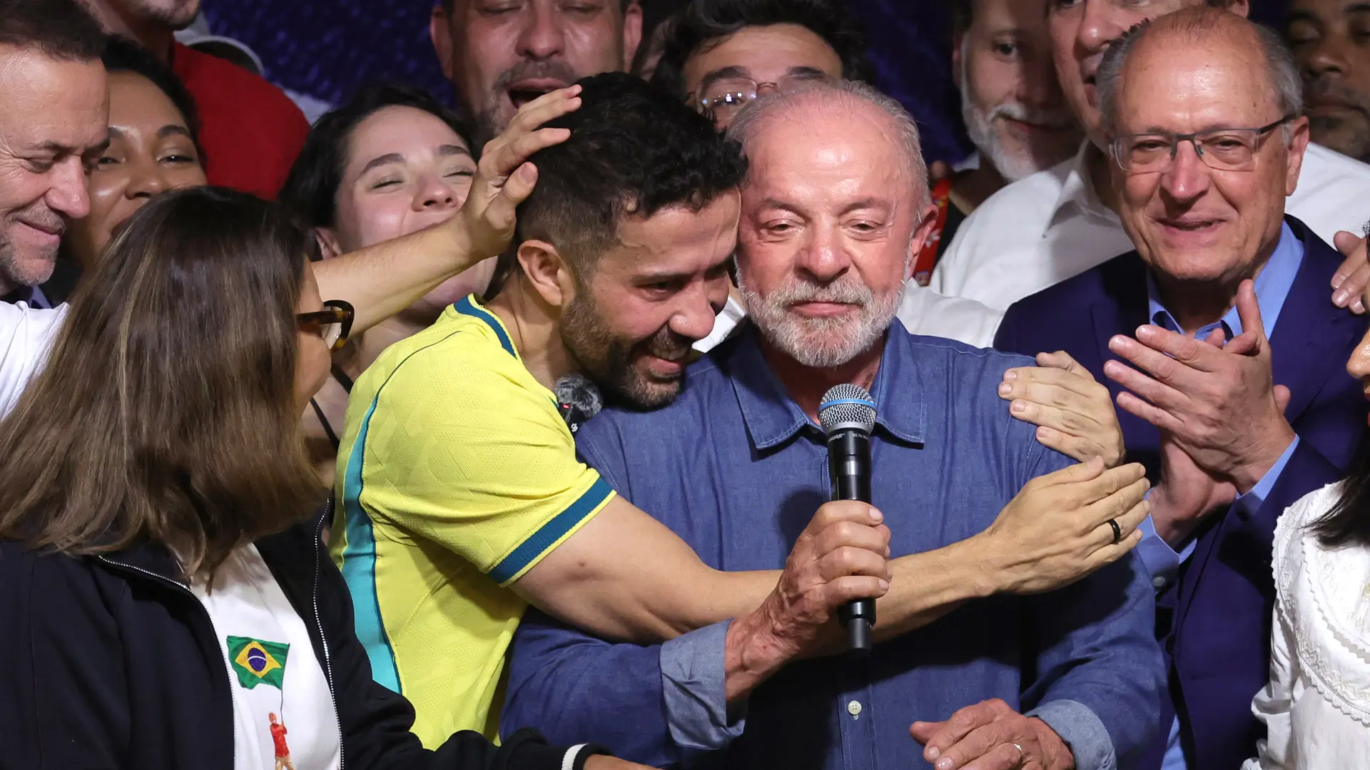 Lula, tras culminar una remontada histórica en Brasil: «Ganamos junto con el pueblo brasileño»