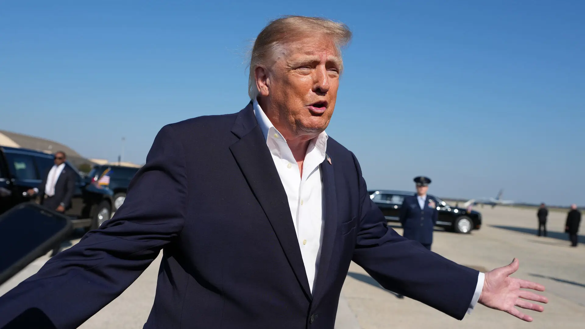 Trump afirma que EEUU ha recibido un millón de barriles de petróleo de Venezuela
