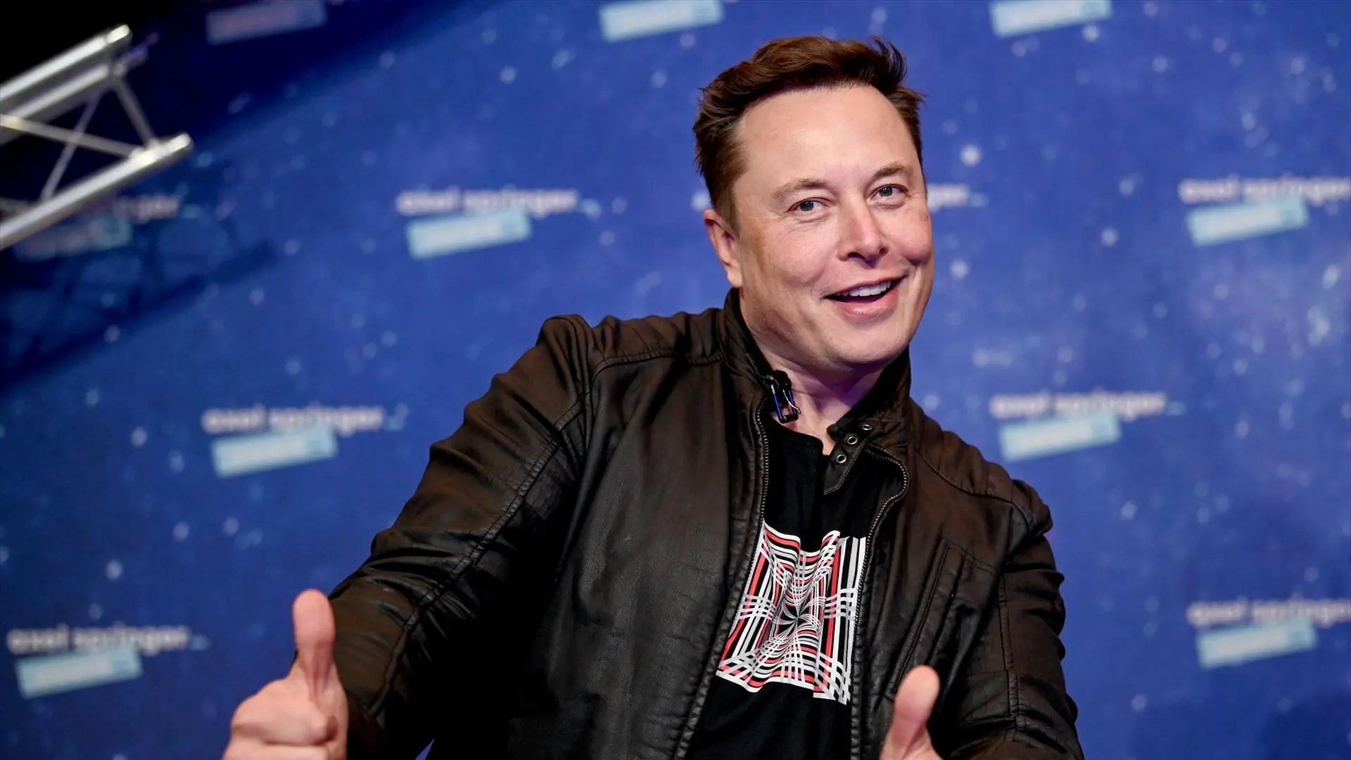 El ex-CEO de Binance critica el troleo de Elon Musk tras el ciberataque y le recuerda que es su inversor
