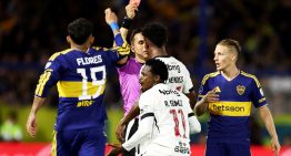 La insólita expulsión en Vasco da Gama: Piero Maza sacó dos amarillas en cinco segundos y dejó con uno de más a Boca en la Copa Sudamericana