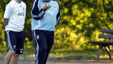 El Profe Salorio, el hombre que recibió a Messi en su primer día en Ezeiza, lo despide: “Nunca habrá nada igual”