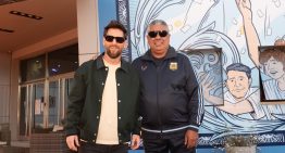La nostálgica bienvenida «con estilo» que le dio Chiqui Tapia a Messi en su llegada a Ezeiza