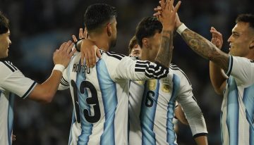 Argentina jugó para Scaloni y Messi: goleada frente a Bolivia en Córdoba con un rendimiento que no se resiente y renueva la ilusión