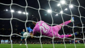 Rulli héroe en el City y Barco villano en el Chelsea: el arquero tapó dos penales y el Colo falló el suyo en la Copa de la Liga de Inglaterra