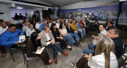María Corina Machado se reúne con la fuerza democrática de Venezuela