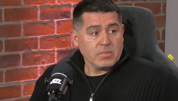 Riquelme aclaró la conversación que tuvo con Azzaro sin saber que estaban al aire: «Fue medio raro»