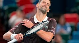 El ranking ATP se sacude: Sinner sigue como número uno, Djokovic vuelve a salir del top ten y diez argentinos resisten entre los cien mejores