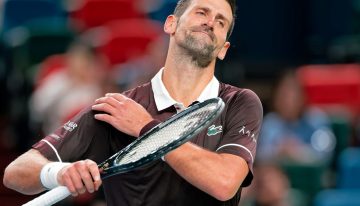 El ranking ATP se sacude: Sinner sigue como número uno, Djokovic vuelve a salir del top ten y diez argentinos resisten entre los cien mejores
