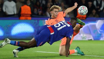 Willian Pacho se jugó la vida en PSG vs Barcelona: la brutal patada que lo dejó al borde del nocaut en la Champions